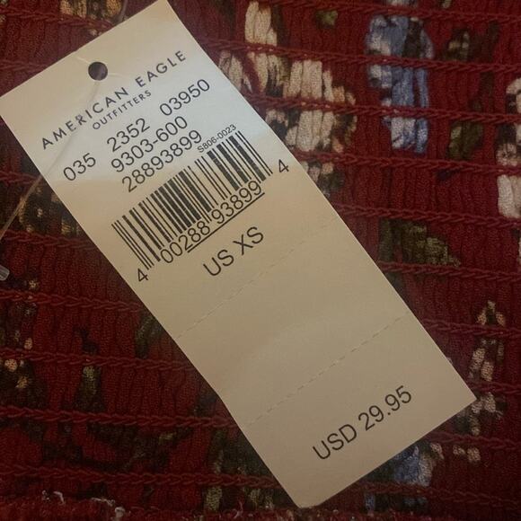 American Eagle Outfitters floral ruffle sleeve crop top - Picture 8 of 8